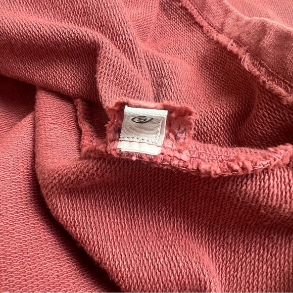 NEW Anthropologie‎ T.La Burgundy Pink Ruffle V-Neck Sweatshirt Size Small - Picture 9 of 9